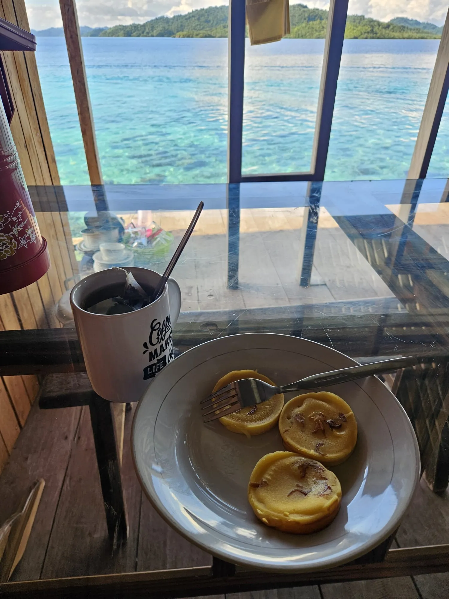 Breakfast with view 2