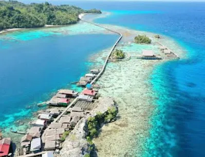 Pulau Papan top view